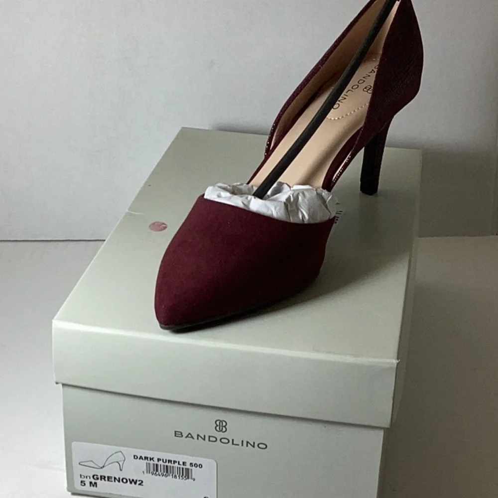 Brand: Bandolino Bandolino Women's Grenow Pump